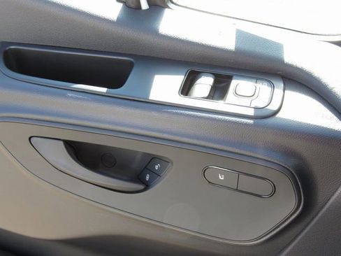 New 2025 Mercedes-Benz Sprinter 2500 image 32