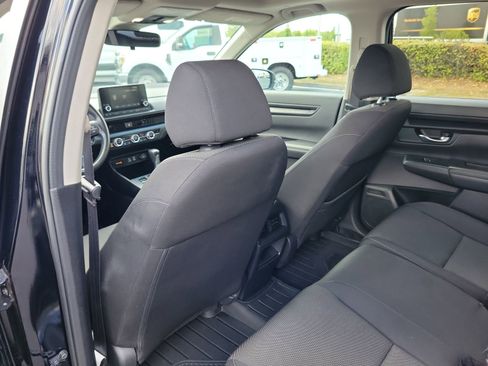 Used 2023 Honda CR-V EX image 9