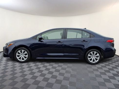 Used 2023 Toyota Corolla LE image 10