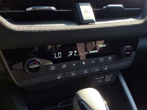 New 2026 Subaru Outback Limited image 6