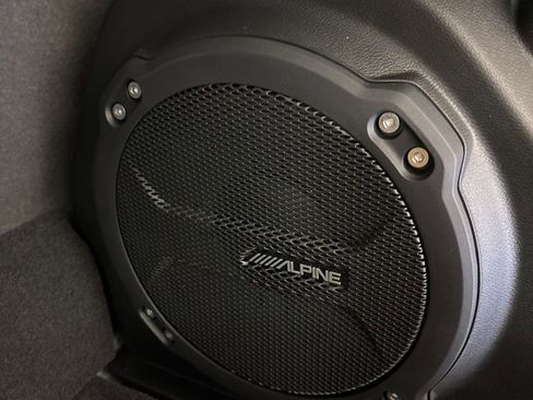 Used 2023 Jeep Wrangler Unlimited Sahara w/ Cold Weather Group image 31