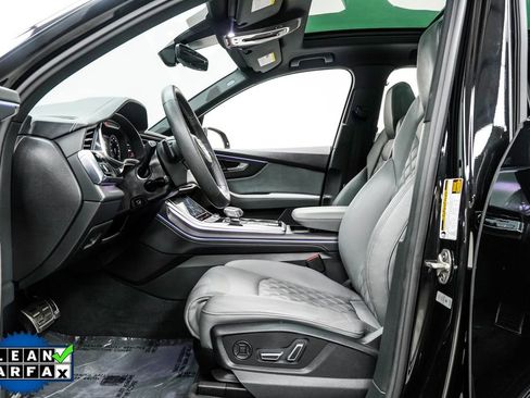 Used 2025 Audi SQ7 Premium Plus w/ Executive Package image 16