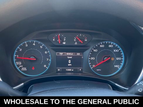 Used 2018 Chevrolet Equinox LT image 22