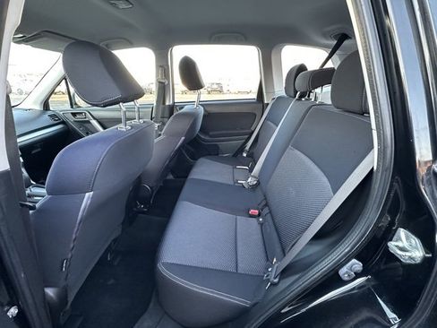 Used 2015 Subaru Forester 2.5i w/ Alloy Wheel Package image 27