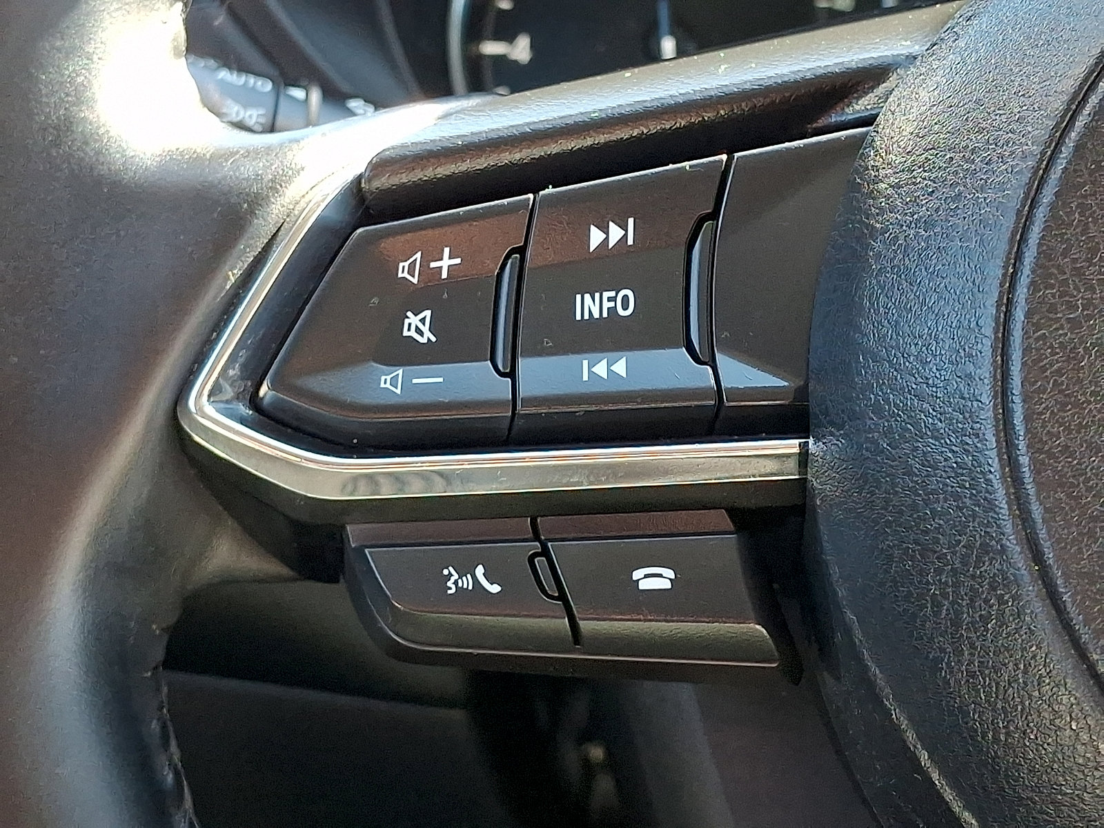 Certified 2022 MAZDA CX-5 AWD 2.5 S w/ Premium Package image 24