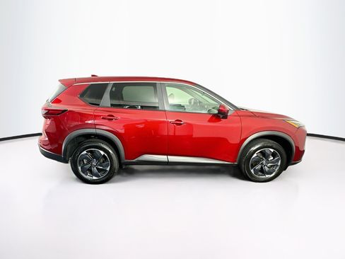 Used 2025 Nissan Rogue SV AWD/4WD image 10