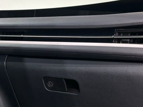 New 2026 Lincoln Navigator Reserve AWD/4WD image 62