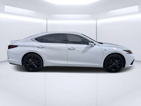 Used 2023 Lexus ES 350 F Sport FWD image 2