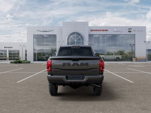 New 2026 RAM 2500 Big Horn AWD/4WD image 7