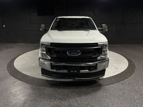 Used 2021 Ford F250 XL w/ Power Equipment Group AWD/4WD image 3