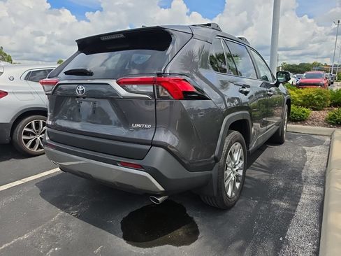 Used 2025 Toyota RAV4 Limited FWD image 15