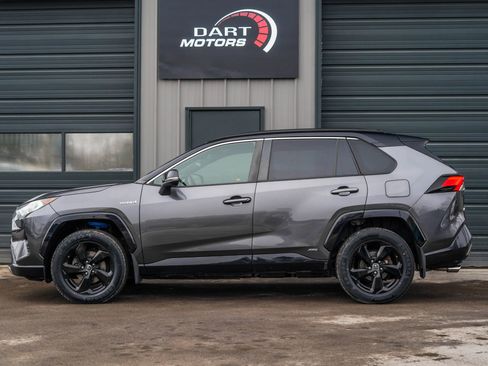 Used 2019 Toyota RAV4 XSE image 4