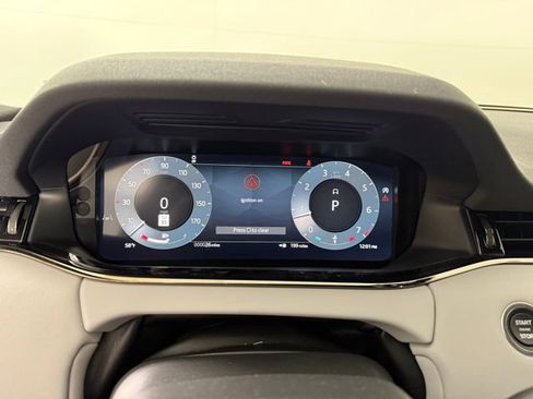 Used 2026 Land Rover Range Rover Evoque S image 20