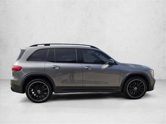 Used 2022 Mercedes-Benz GLB 250 video 4