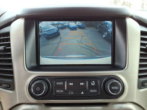 Used 2015 GMC Yukon Denali w/ Premium Package image 21