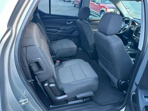 Used 2019 Chevrolet Traverse LT AWD/4WD image 11