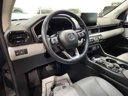 Certified 2025 Honda Pilot EX-L image 12