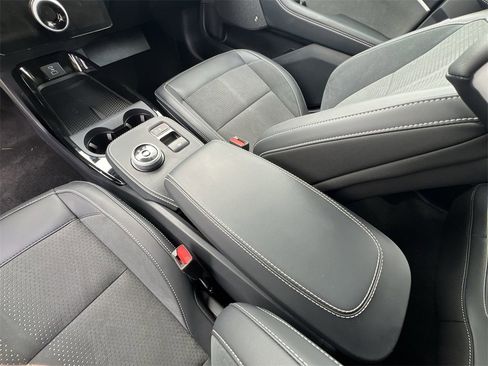 Used 2024 Ford Mustang Mach-E GT image 29