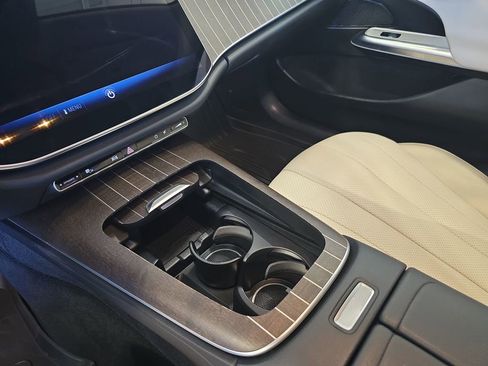 Certified 2025 Mercedes-Benz E 350 Sedan w/ Driver Assistance Package image 27