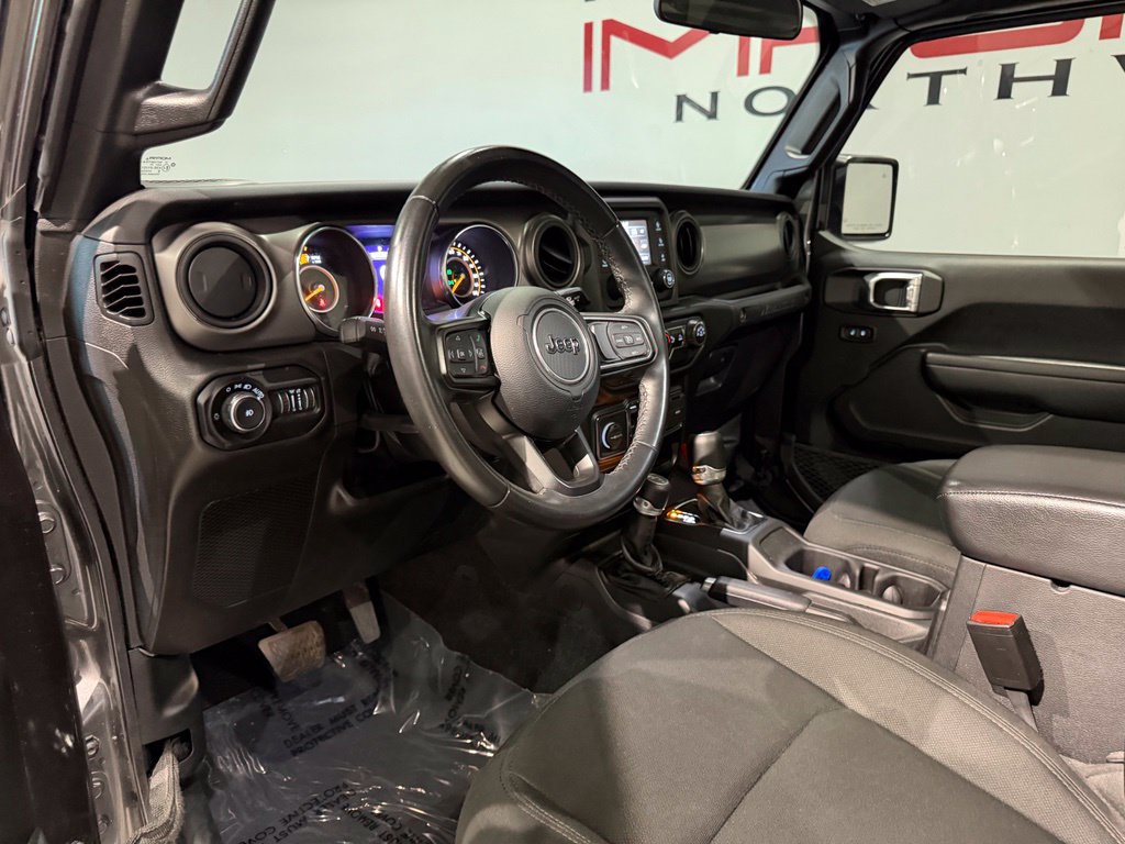 Used 2021 Jeep Wrangler Unlimited Sport AWD/4WD image 12