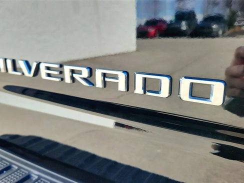 Used 2022 Chevrolet Silverado 3500 High Country w/ Safety Package II image 6