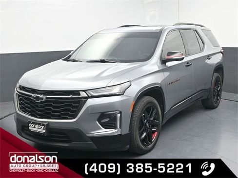 Used 2023 Chevrolet Traverse Premier w/ Redline Edition image 5