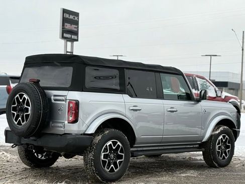 Used 2021 Ford Bronco Outer Banks image 38