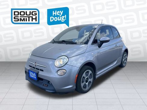 Used 2017 FIAT 500 e FWD image 1