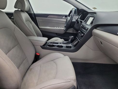 Used 2016 Hyundai Sonata Sport w/ Option Group 1V FWD image 21