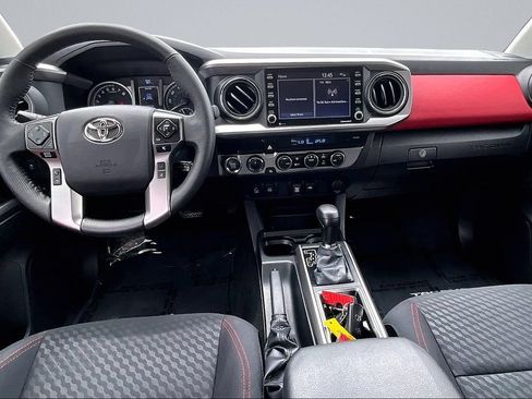 Used 2023 Toyota Tacoma SR5 w/ Technology Package AWD/4WD image 14