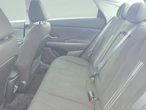 Certified 2024 Hyundai Elantra SEL w/ Convenience Package FWD image 10