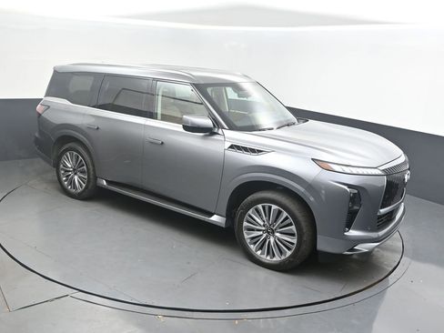 Certified 2025 INFINITI QX80 Sensory image 43