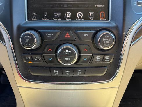 Used 2015 Jeep Grand Cherokee Limited w/ Luxury Group II AWD/4WD image 12