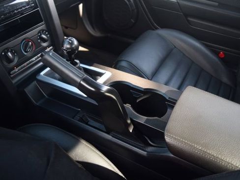 Used 2007 Ford Mustang GT Premium RWD image 12