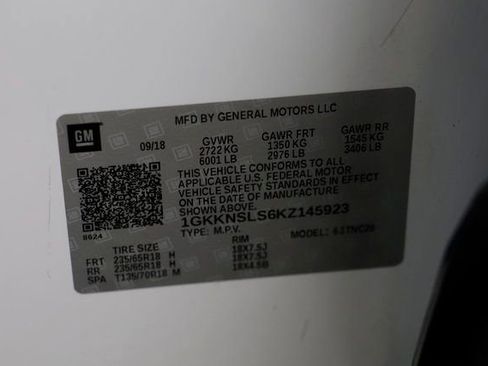 Certified 2019 GMC Acadia SLE image 24