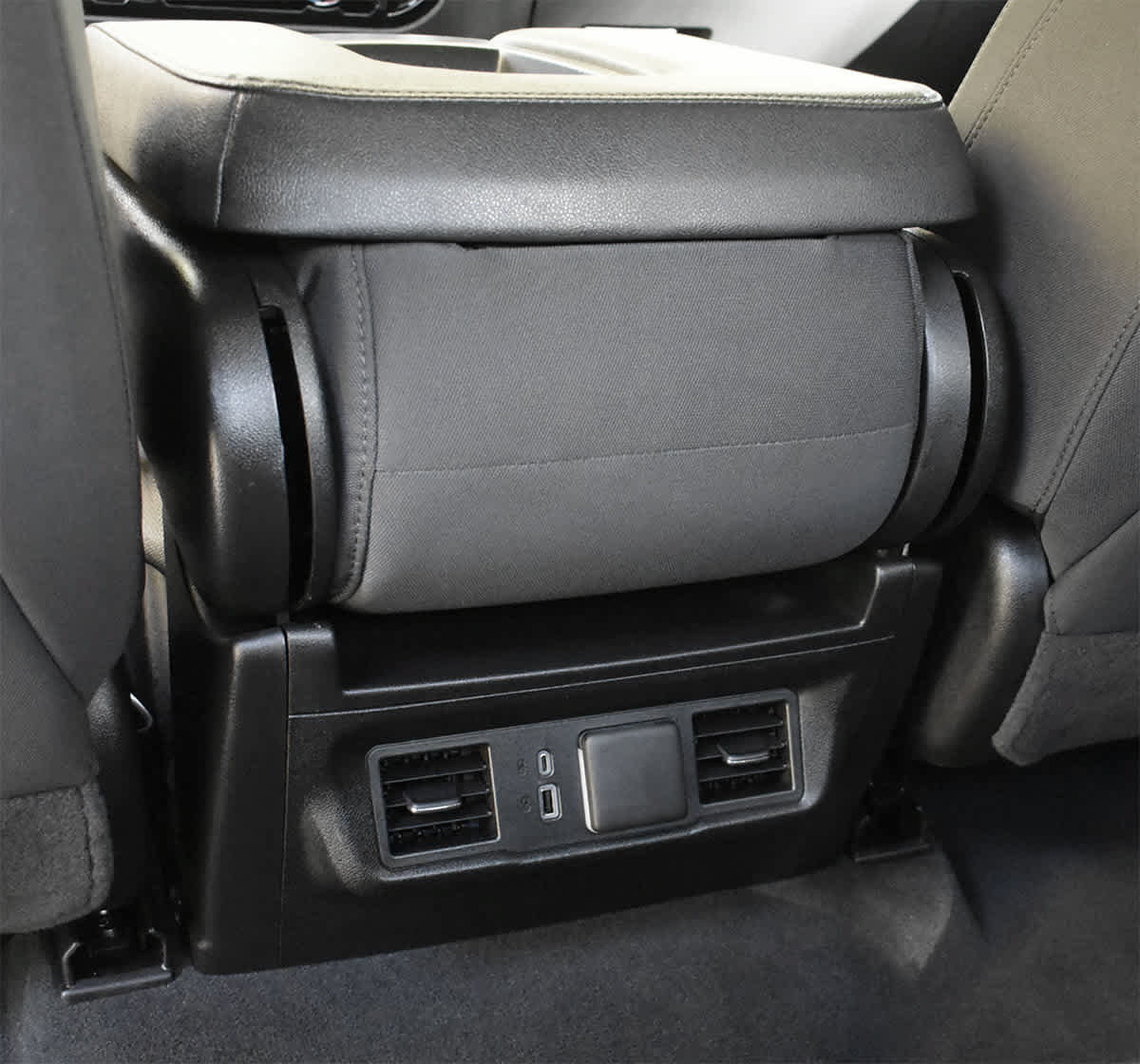 Used 2026 Chevrolet Silverado 1500 RST AWD/4WD image 10