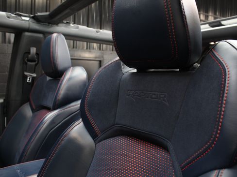 Used 2024 Ford Bronco Raptor w/ Interior Carbon Fiber Pack 6 AWD/4WD image 41