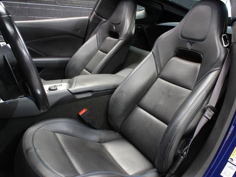 Used 2018 Chevrolet Corvette Grand Sport w/3LT image 38