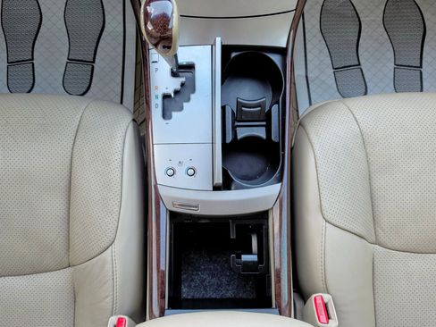 Used 2008 Toyota Avalon Limited FWD image 35