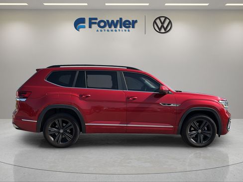 Used 2021 Volkswagen Atlas SE FWD image 8