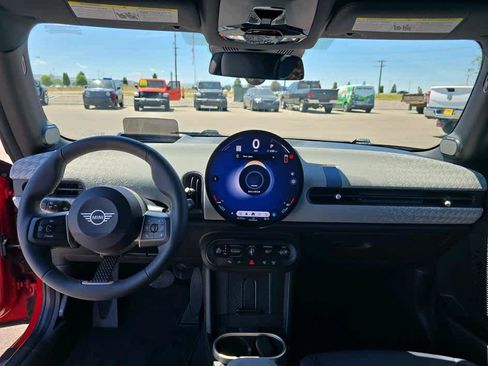 Used 2025 MINI Cooper S FWD image 18