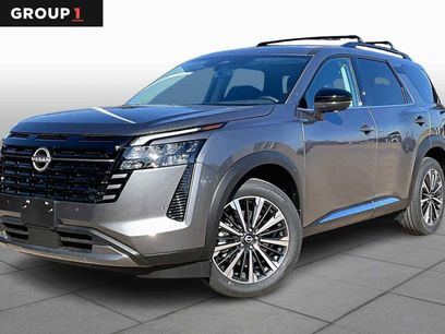 New 2026 Nissan Pathfinder Platinum