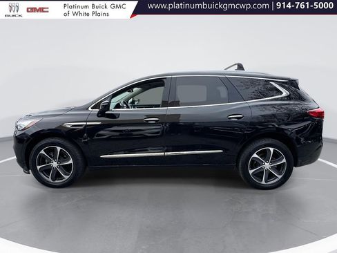 Used 2020 Buick Enclave Essence w/ Sport Touring Edition image 2