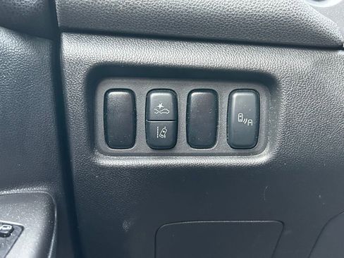 Used 2021 Mitsubishi Outlander Sport SE image 21