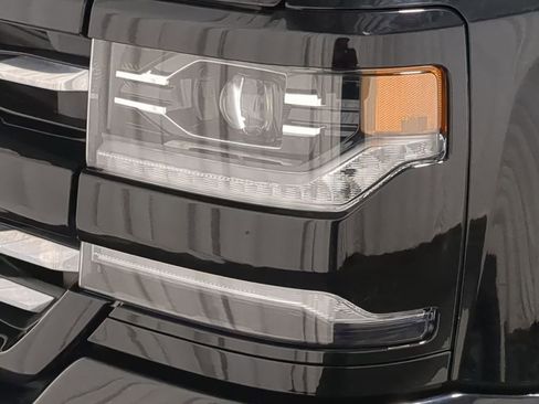 Used 2018 Chevrolet Silverado 1500 LTZ Z71 w/ LTZ Plus Package image 14