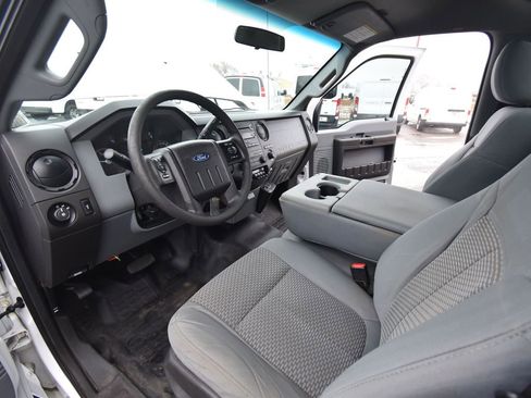 Used 2016 Ford F550 4x4 Regular Cab Super Duty image 29