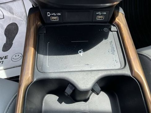 Used 2020 Honda CR-V Touring image 25