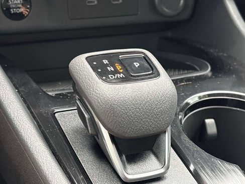 New 2026 Nissan Rogue SV FWD image 31