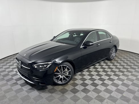 Used 2023 Mercedes-Benz E 350 Sedan image 1