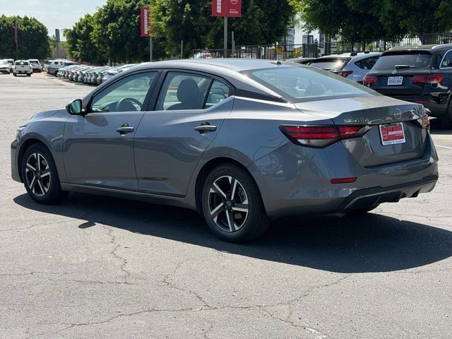 Used 2024 Nissan Sentra SV FWD image 5